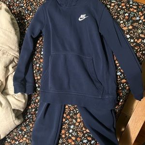 Nike boys sets